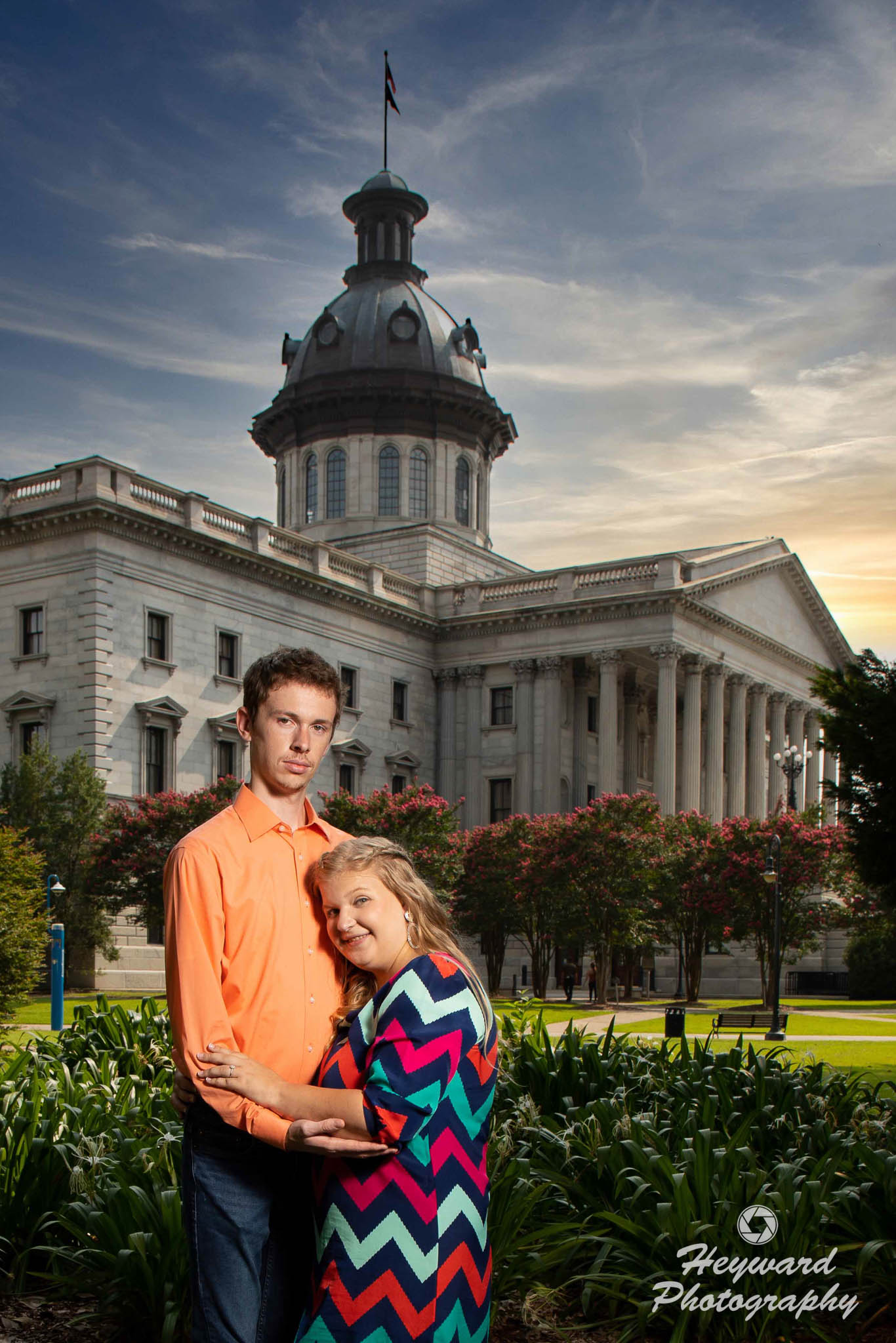 Engagement photo on statehouse grounds.